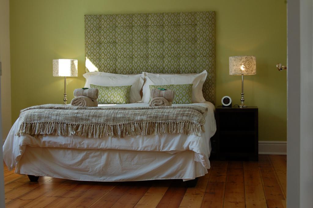 Bed and Breakfast Six On Scott Kapstadt Zimmer foto